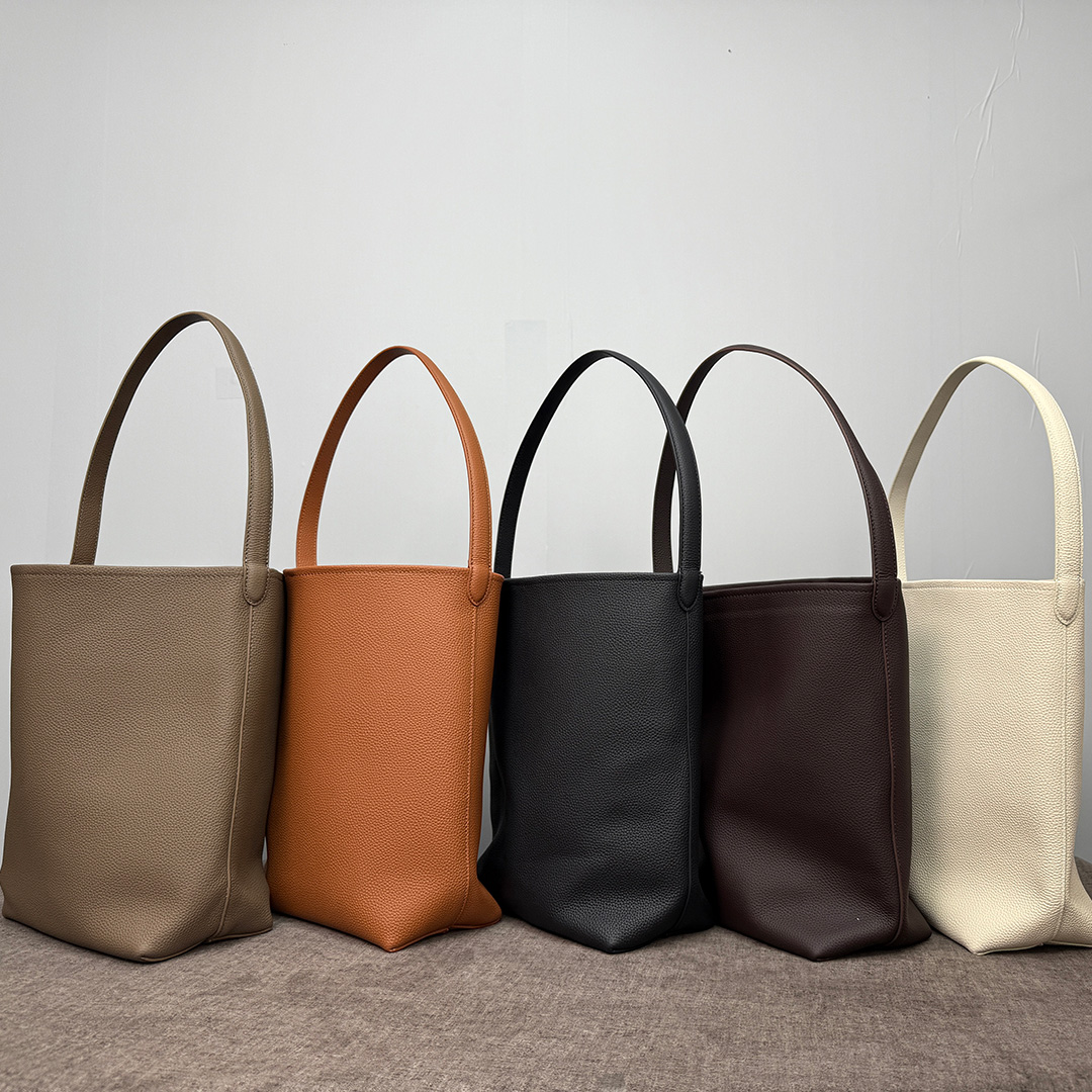 MENDY Bucket Bag Large Women's - Luxury Bags Sale ulasan dan harga